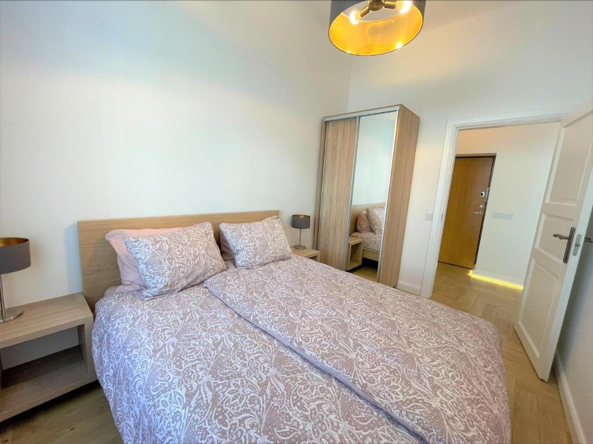 Picturesque Old Town Apartment With Charming Balcony 考纳斯 外观 照片